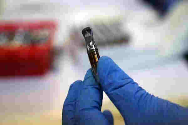 電子煙沒用要關掉嗎