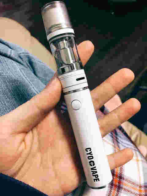 電子煙煙油怎么加視頻電子煙油怎么加進去視頻-第2張圖片-電子煙煙油論壇