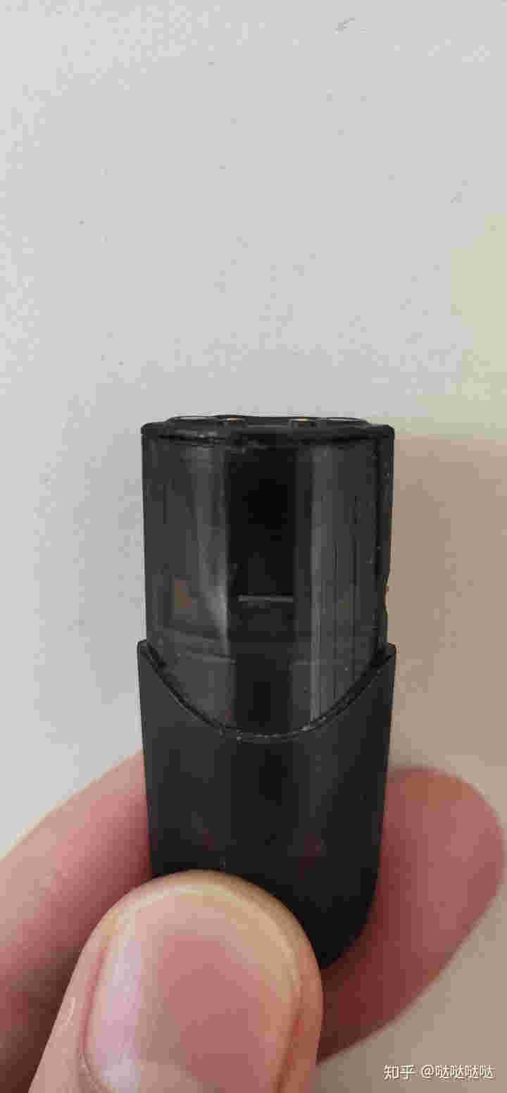 霧化器加煙油步驟圖片霧化器加煙油步驟圖片大全-第1張圖片-電子煙煙油論壇