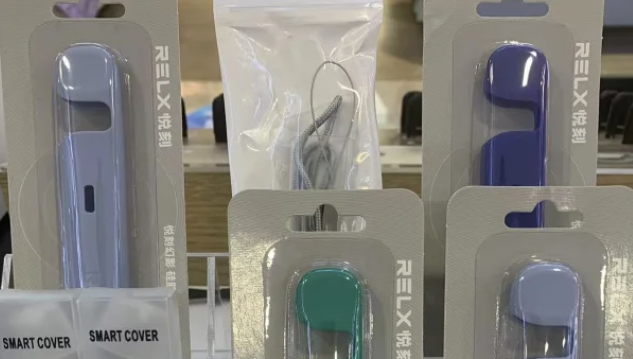 悅刻煙彈怎么放進去？