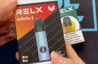 悅刻幻影怎么調節煙霧大??？