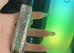 悅刻千錘紋已經絕版了嗎？