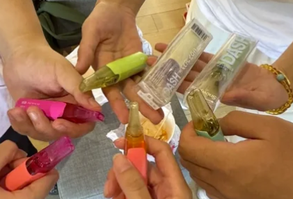 relx悅刻哪代最值得入手 ？