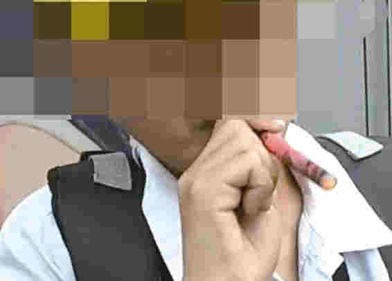 校門口文具店賣電子煙給小學生 10歲已成“老煙民”？