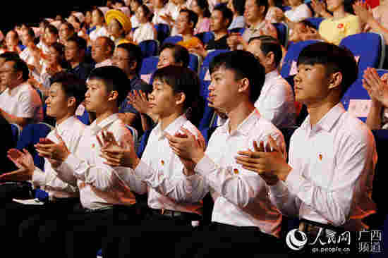 廣西：紅色傳奇激發青春正能量