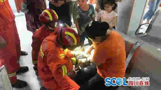 時隔一月 遂寧觀音湖隧道又現“教科書式讓道”