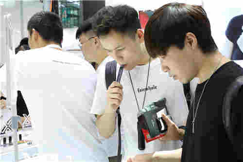 NRX尼威新品亮相深圳國際電子煙展，引行業矚目