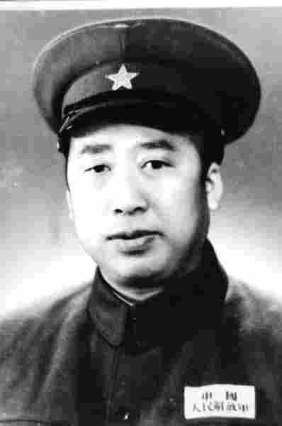 新中國鐵路事業奠基人滕代遠：永遠為黨和人民服務