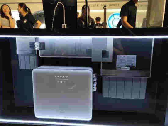 方太發布健康水凈水機：8年研發原創健康凈水技術