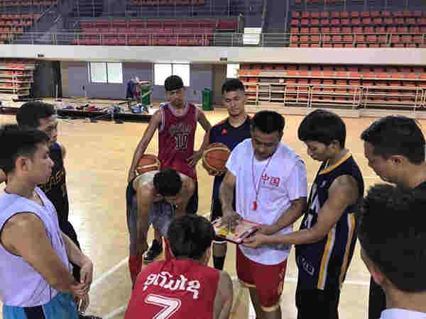 三封回信和多次點贊，習近平這樣勉勵志愿者