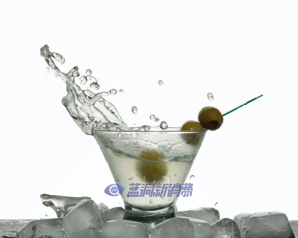 遇見Ta之后，我再也沒喝過金酒 