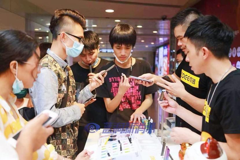 可逸店主故事分享：從朝九晚五到到月入8萬，是機緣巧合還是水到渠成？ 