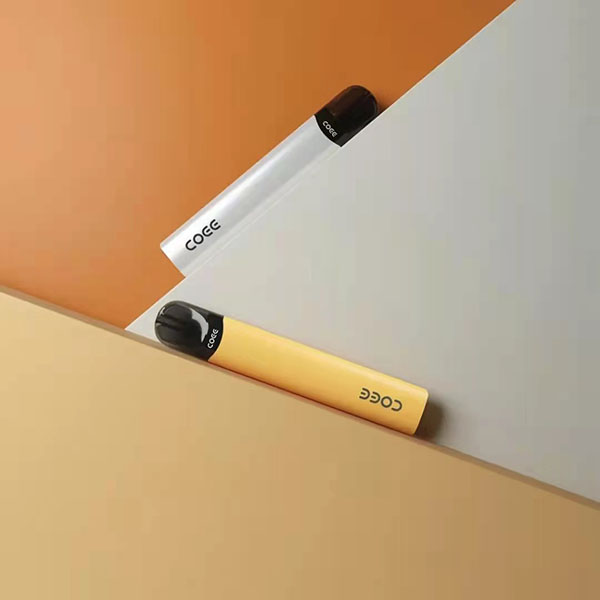 COEE可逸電子煙樂享套裝上市，產品多元化發展