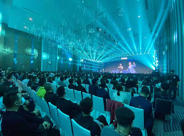 ICE暴雪喊出“和而不同”的背后，電子煙下半場換一種打法？