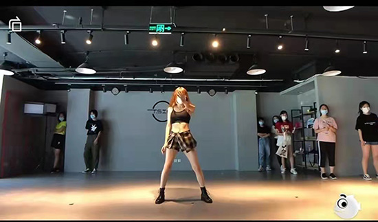 INS 銀石電子煙一姐：跟我做INS，包你上王者